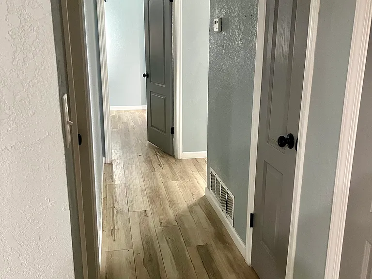 2628 Cypress Ave — Photo 8