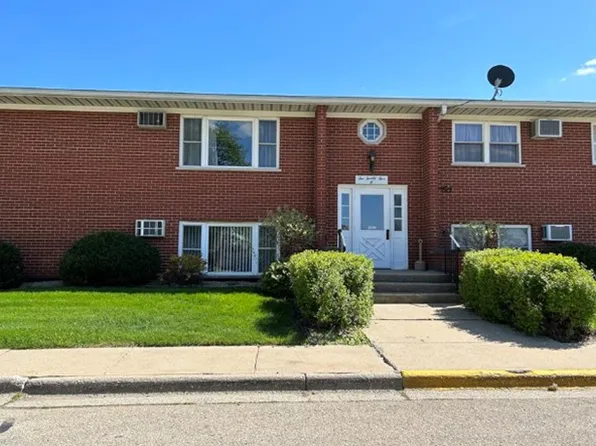 225 W High St #21W, Morris, IL 60450