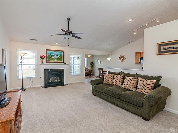 2nd image of 5043 Dayflower Dr