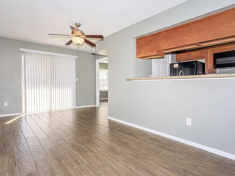 4020 Sikes Rd — Photo 38