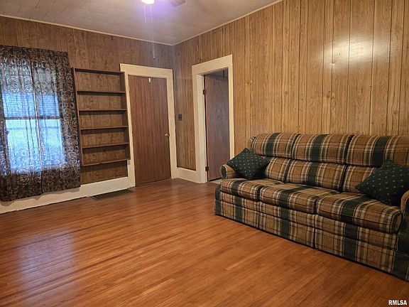 5th image of 30 N Adams St