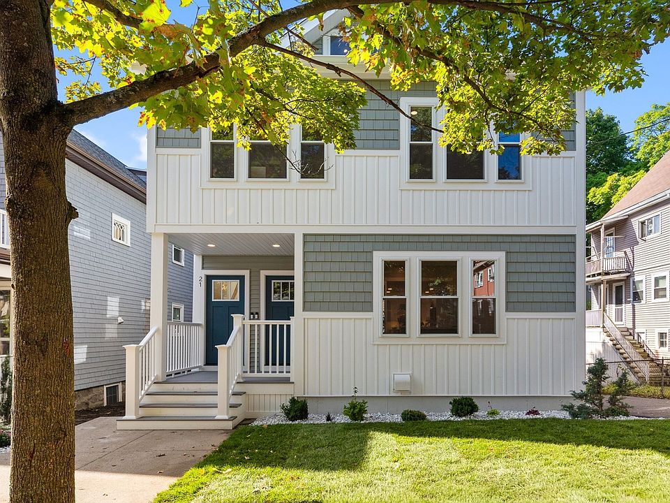 1st image of 21 Farrington St #2