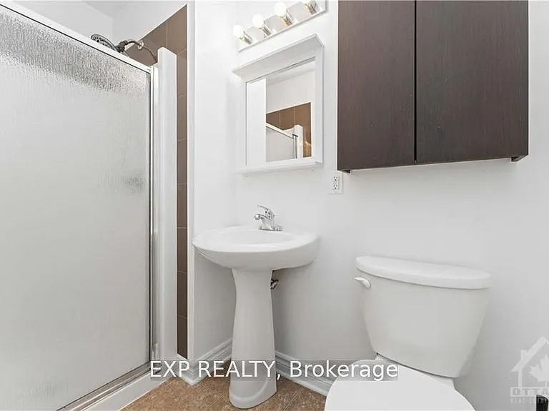 920 White Alder Ave #C — Photo 20