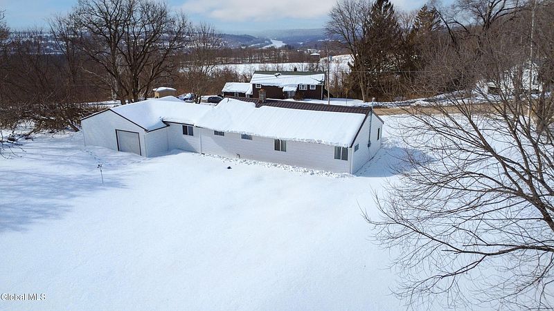 3rd image of 258 Switzer Hill Road