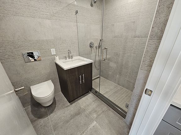 4th image of 35-02 30th Ave #2R