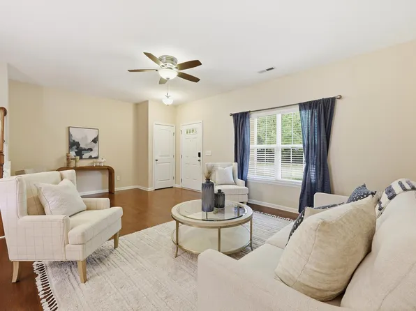 1005 Ileagnes Rd, Raleigh, NC 27603