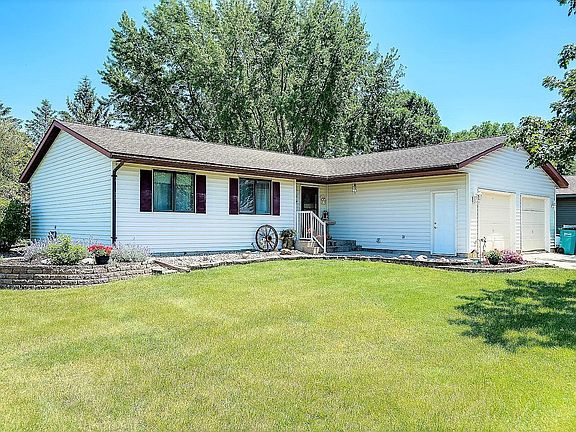 4th image of 403 Kim Ln SW