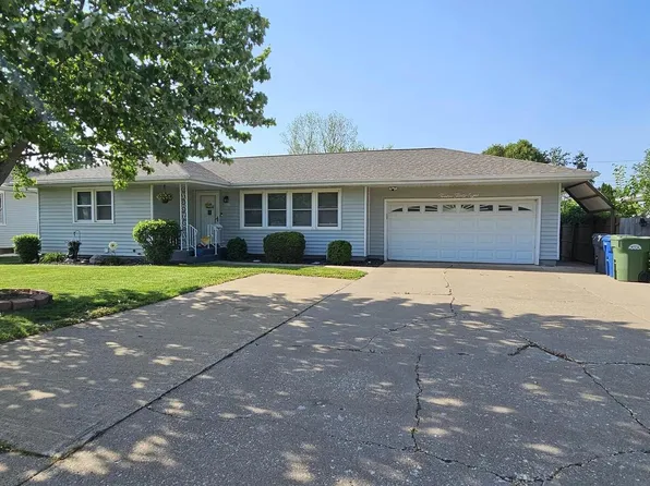 1238 8th Ave N, Clinton, IA 52732