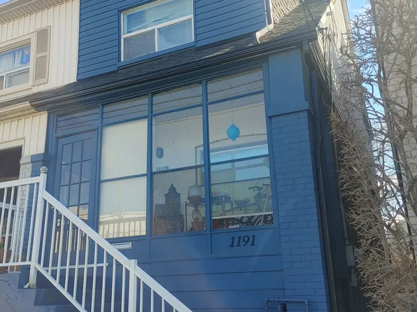 1191 Woodbine Ave, Toronto, ON M4C 4E1