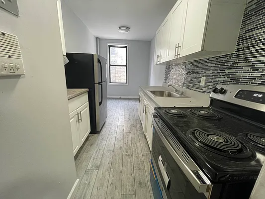 Rented by Premier One Realty LLC | media 2