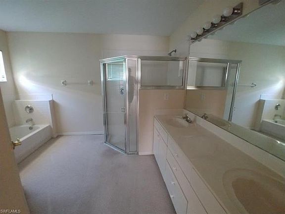 3rd image of 1178 SW 57th St