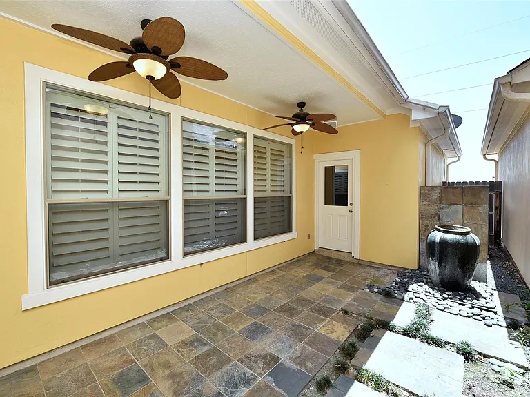 14435 Mayport Ln — Photo 23