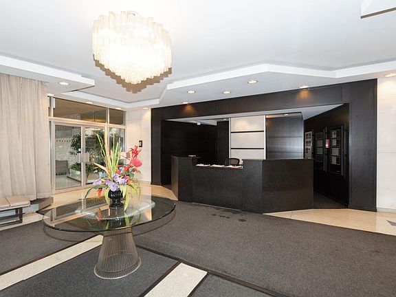 5th image of 3950 N Lake Shore Dr APT 1402A