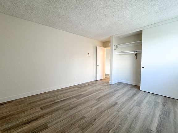5th image of 3070 Landis St APT 8