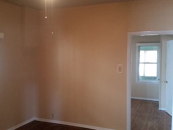 5th image of 3807 Bliss Ave