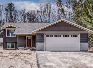 798 Kayson Pl, Altoona, WI 54720