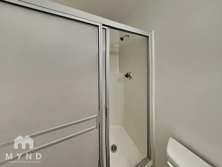5924 N 83rd St — Photo 11