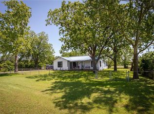 1406 State Park Rd, Lockhart, TX 78644