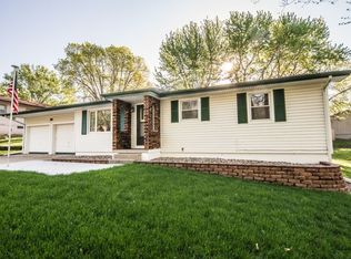 1003 Valleyway Dr, Glenwood, IA 51534