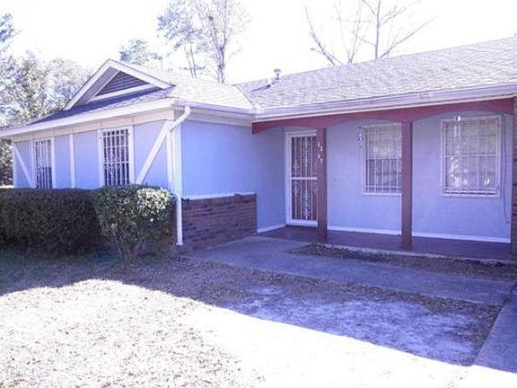 2nd image of 1317 Forest Dr