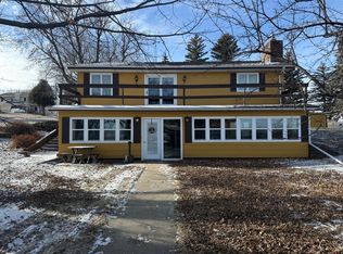 201 N Hawthorn St, Arco, MN 56113