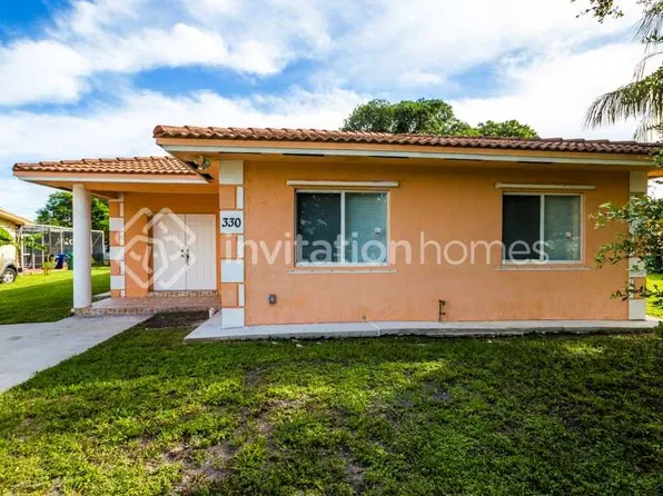 330 NE 176th St, Miami, FL 33162