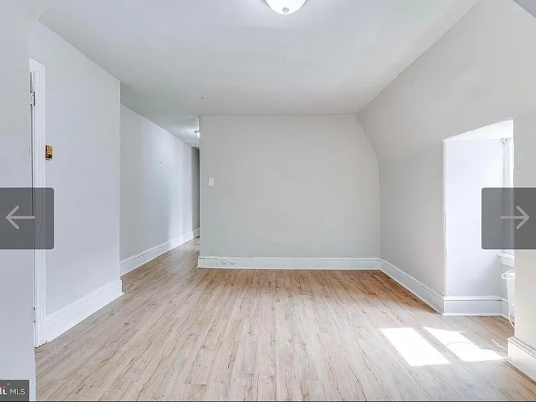 524 E Johnson St #3 — Photo 2