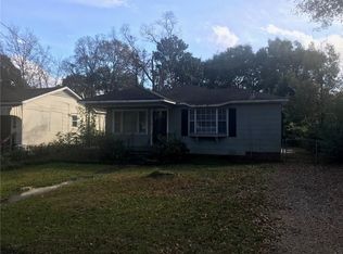 113 Grant St, Chickasaw, AL 36611