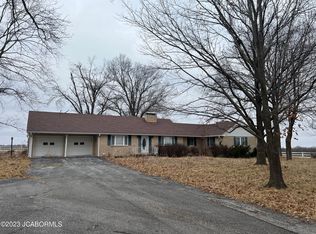 9065 Old Us Highway 54, New Bloomfield, MO 65063