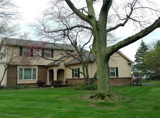 2053 Brent Valley Rd, Holland, OH 43528