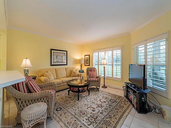 3rd image of 400 Wyndemere Way #D203