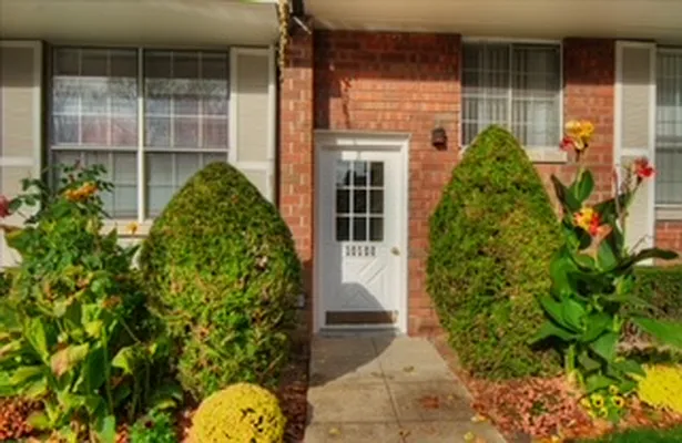 Sold by REMAX Elite | media 25