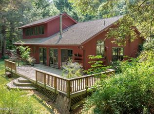 24 Hemlock Hill Rd, Great Barrington, MA 01230