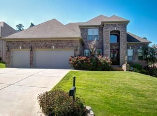 213 Commentry Ln, Little Rock, AR 72223