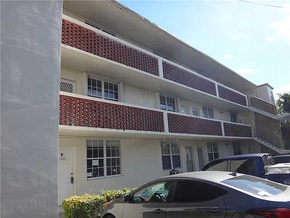 2nd image of 1800 79th Street Cswy APT A108