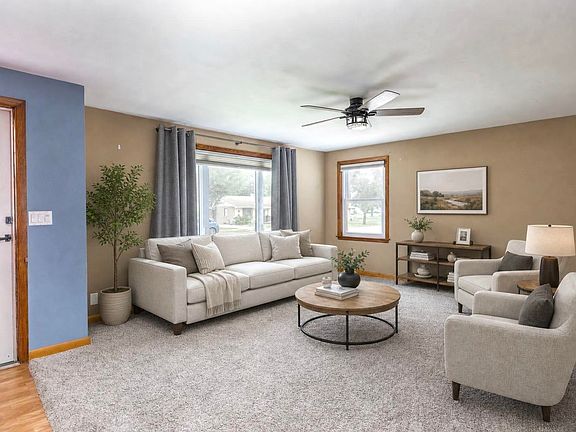 4th image of 509 Margaret St