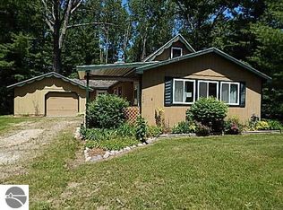 3640 Lansing Rd, Roscommon, MI 48653