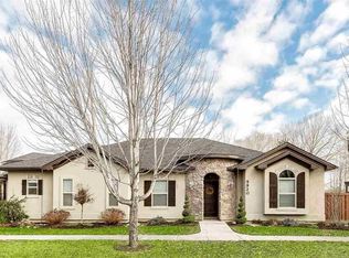 5920 N Starry Night Ave, Meridian, ID 83646