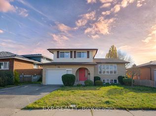 84 Wimbleton Cres, Kitchener, ON N2B 3K5