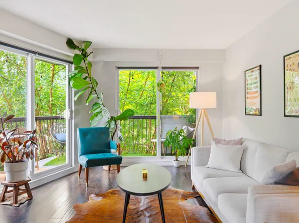 3353 Heather St #317, Vancouver, BC V5Z 3K6