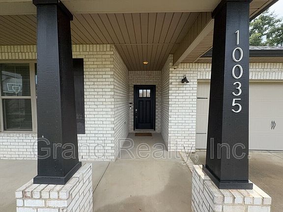 2nd image of 10035 Tuscan Ct