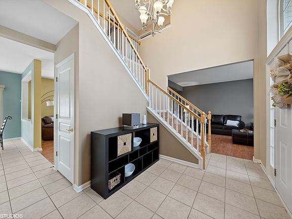 4th image of 12825 Bradford Ln