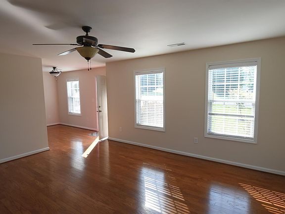 3rd image of 359 Valley Dr Lot 21