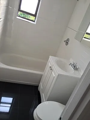 Rented by Alex Tembelis, LREB | media 37