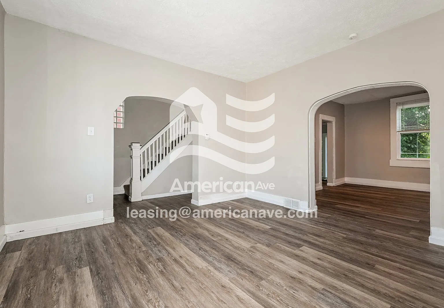 3 bed, 1.0 bath, 1328 sqft, $1,307 — Photo 4