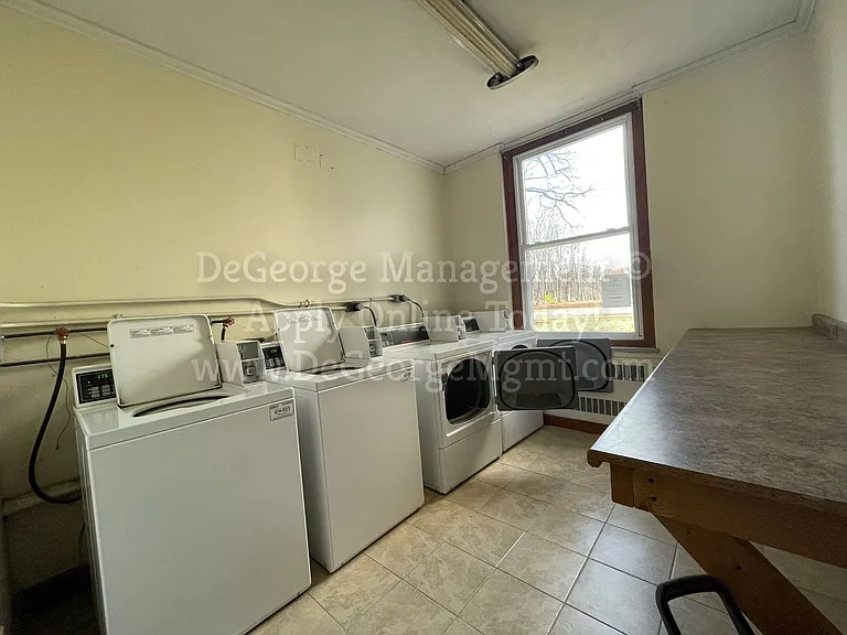 Lake Country Gardens - Apartments for Rent in Waterport NY — Photo 28