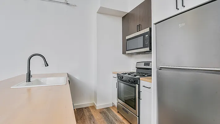 Rented by Goose Property Management LLC | media 12