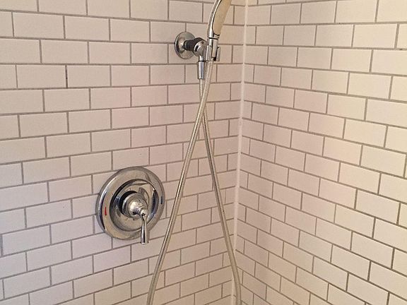 4th image of 2375 A C Powell Blvd APT 2