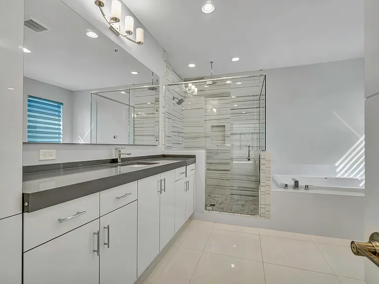 17081 Five Waters Ave — Photo 38