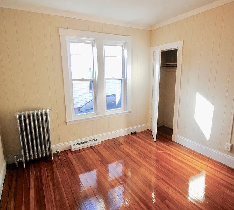 139 East Cottage St. #1 Boston (Dorchester) Shared Unit Phot